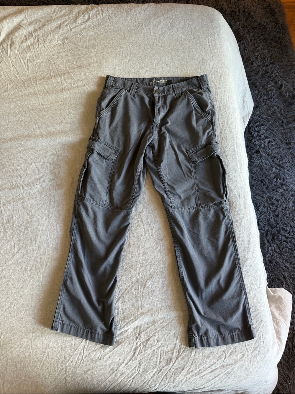 Carhartt Men's Gray Cargo Pants - Heavy-Duty Workwear